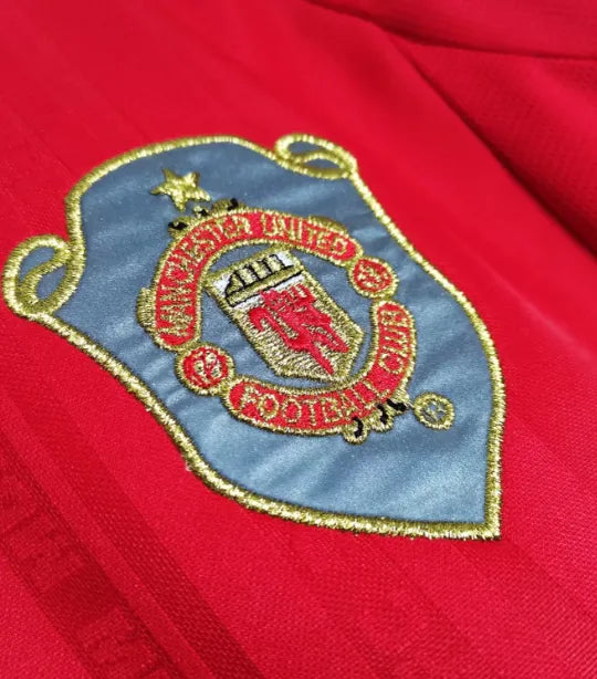 Manchester United 1999/2000 Home Retro Long Sleeve